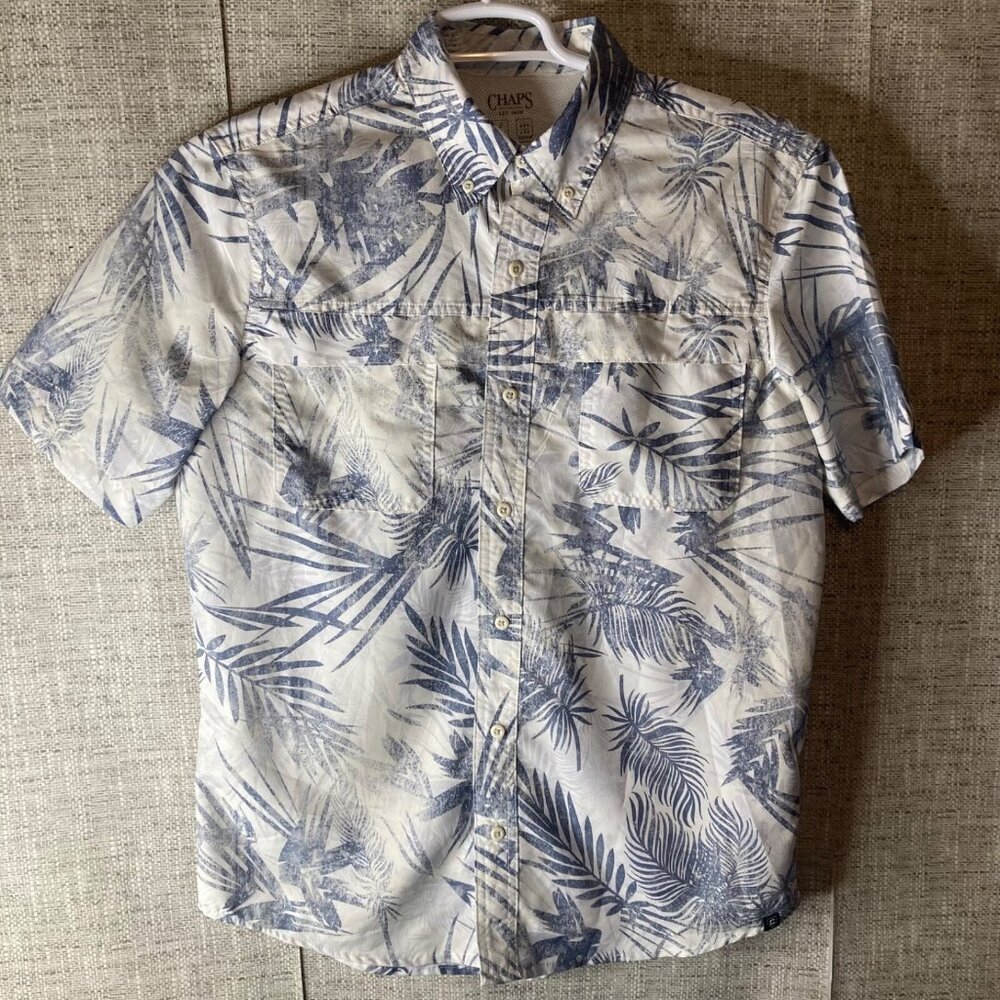 Chaps Hawaiian Mens UV Protection Shirt Med  Button Up Tropical, Pocket, Casual